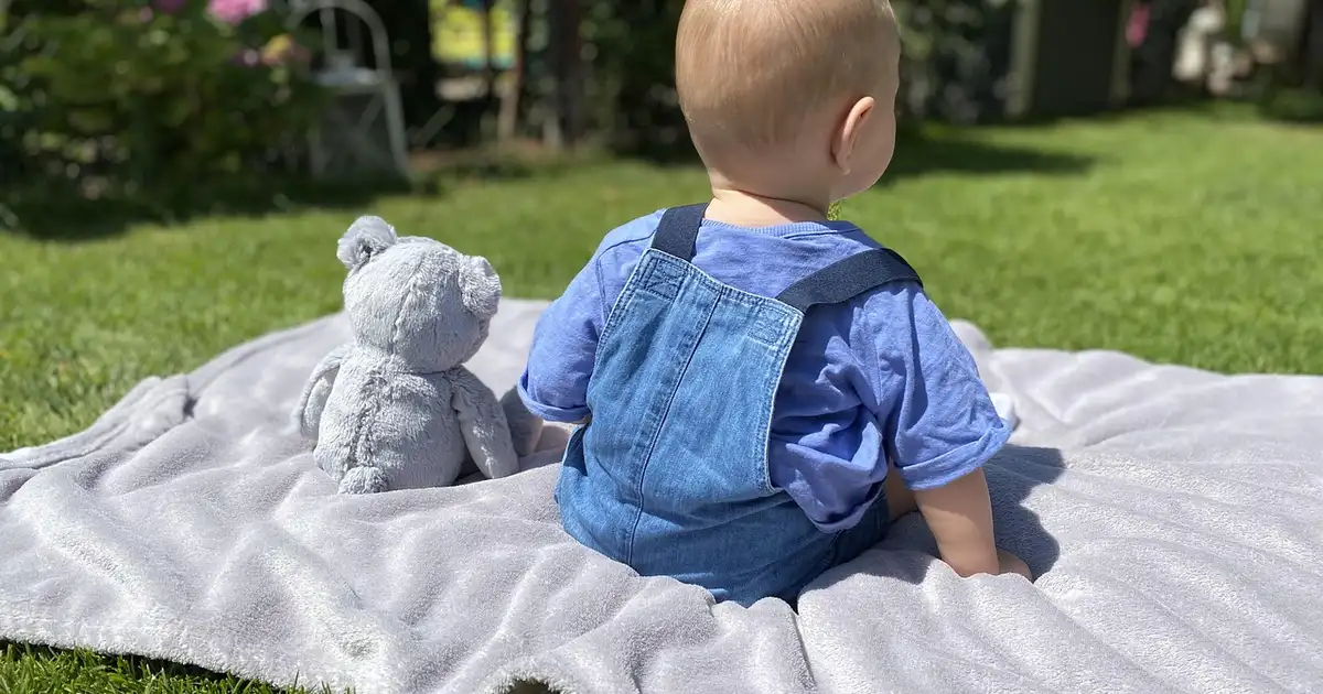 Aménager son jardin pour son bébé : sécurité, jeux et nature